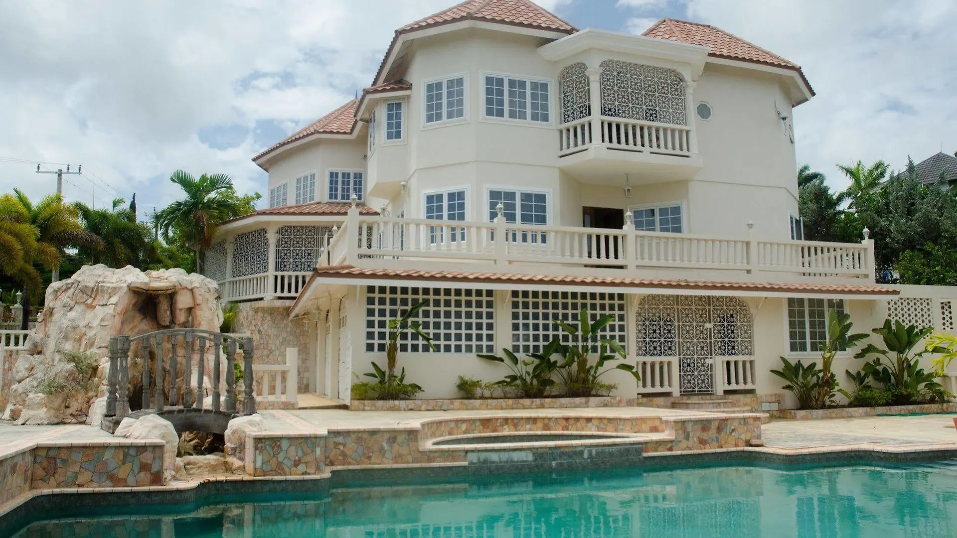 Bertrann Bed & Breakfast Μοντέγκο Μπέυ Ξενοδοχείο